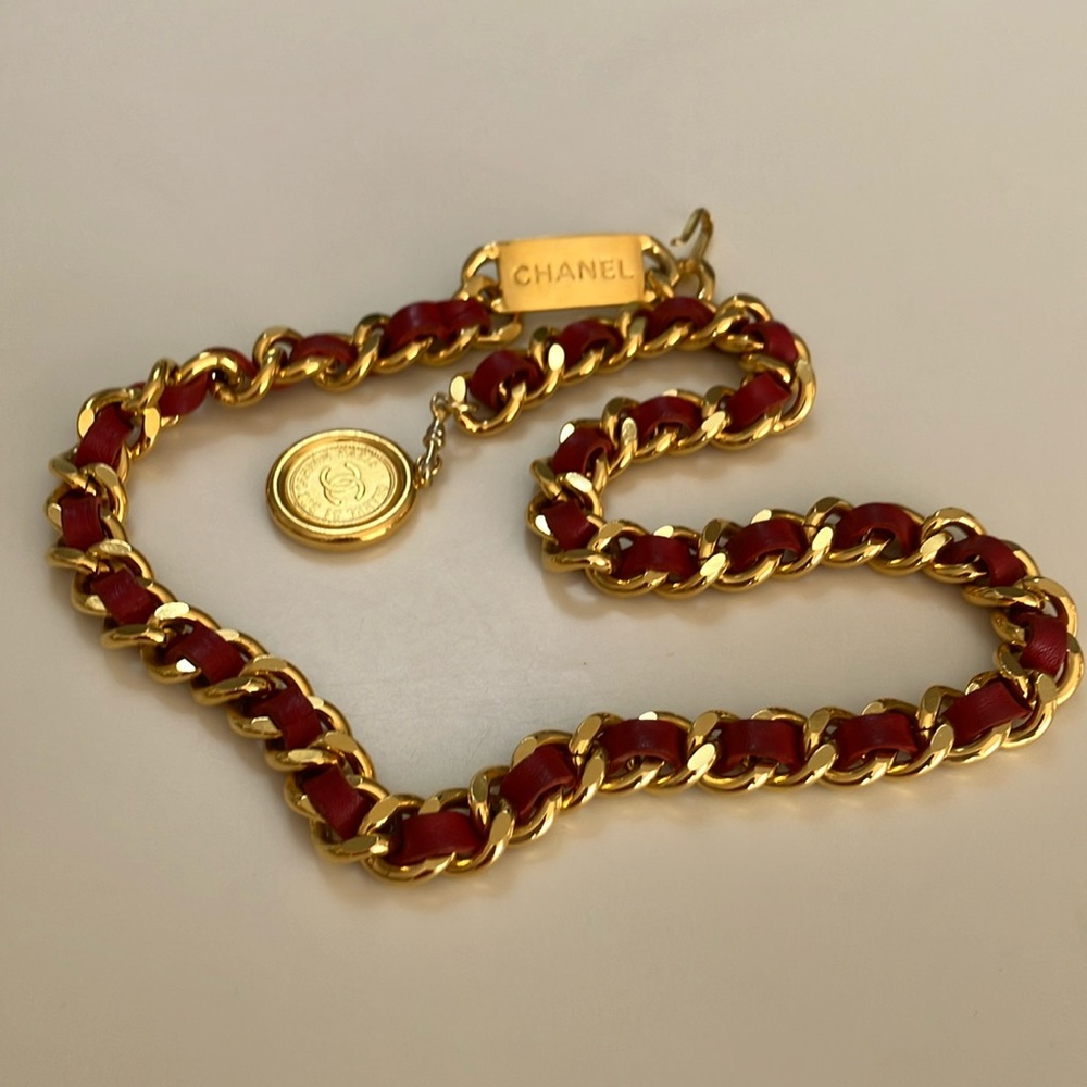 CHANEL BELT